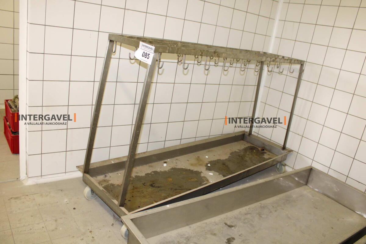 Csepegtető állvány