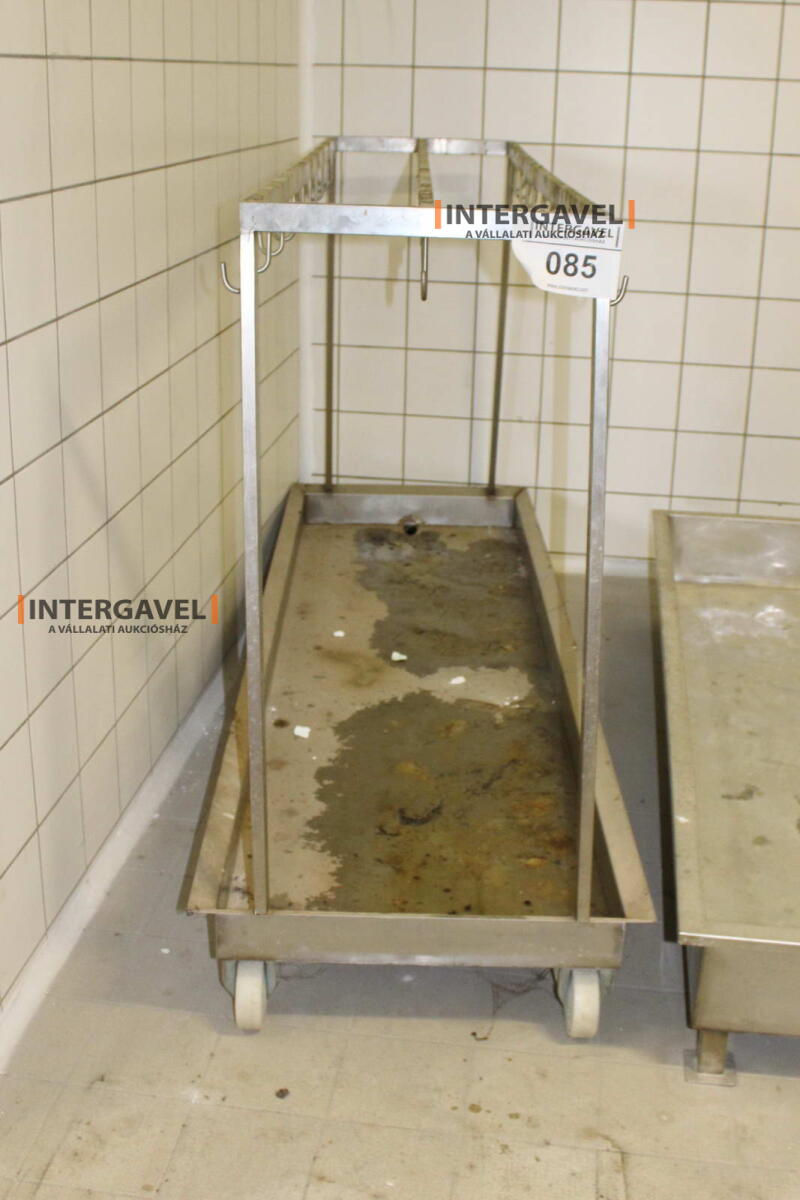 Csepegtető állvány 2