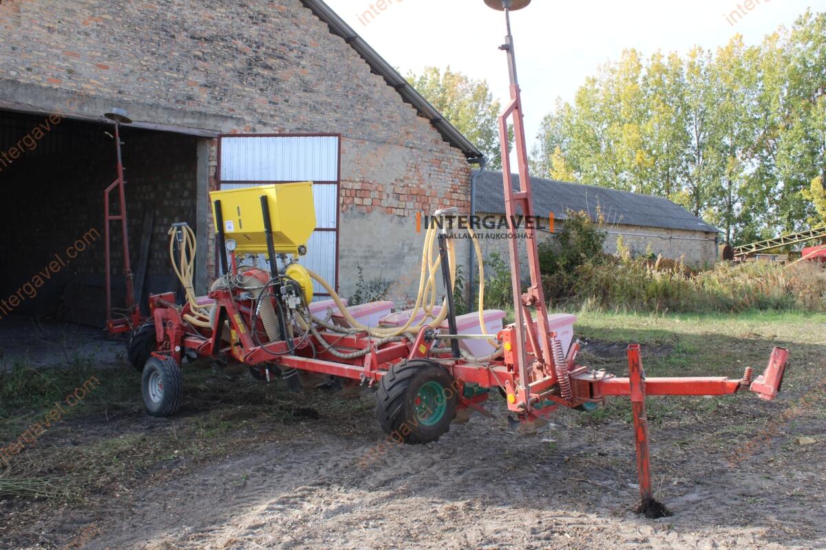 Szemenkénti vetőgép - Kverneland