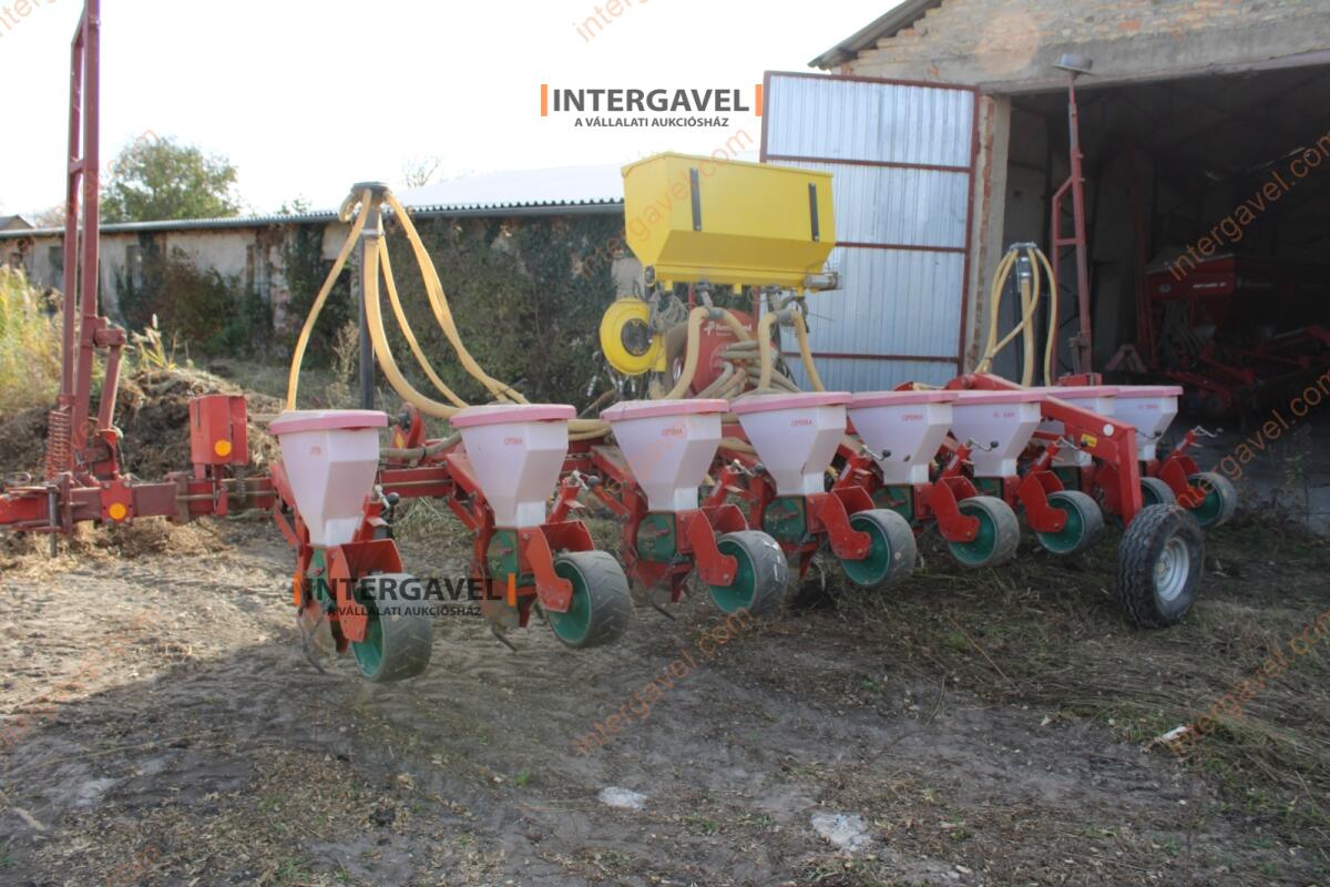 Szemenkénti vetőgép - Kverneland 4