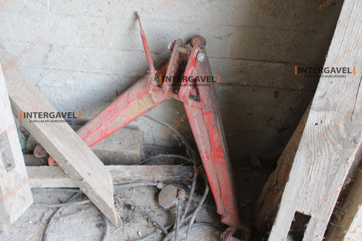 Szemenkénti vetőgép - Kverneland 23