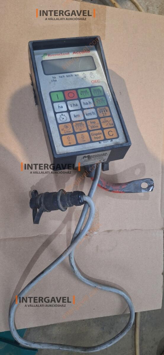 Szemenkénti vetőgép - Kverneland 25