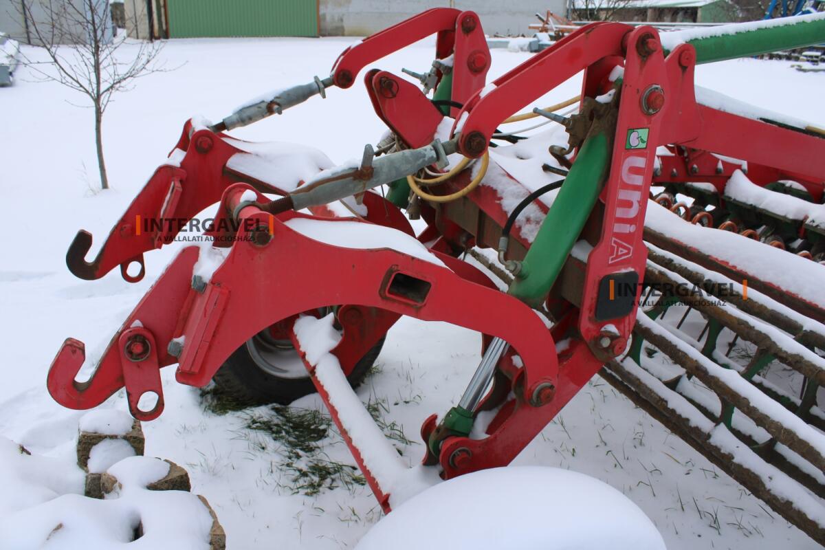 Rövidtárcsa - UNIA 18