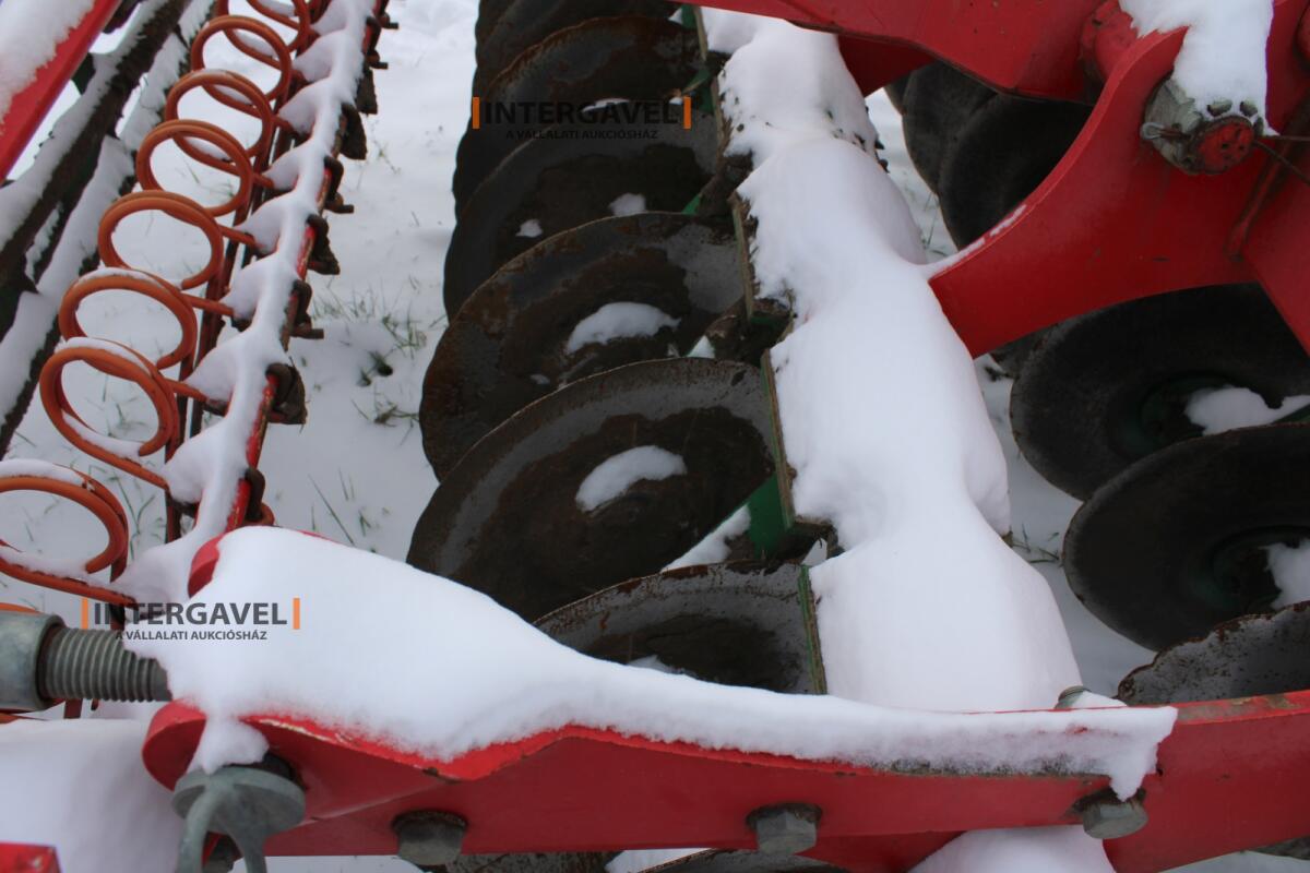 Rövidtárcsa - UNIA 22