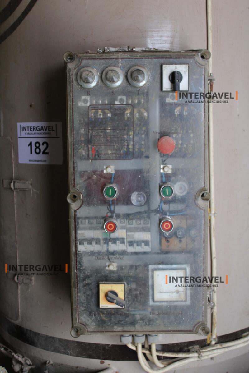 Takarmánykeverő - Bábolna 7