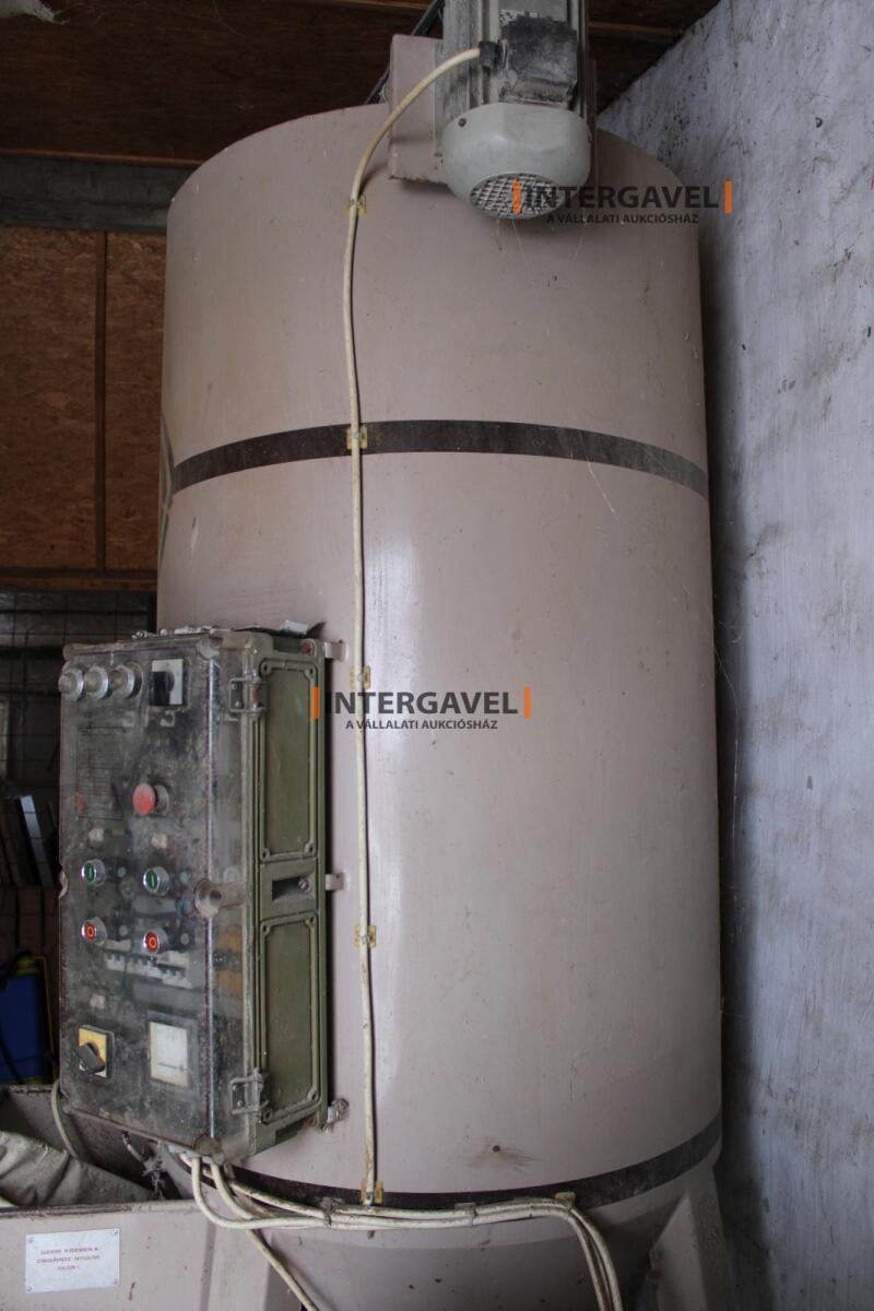 Takarmánykeverő - Bábolna 9