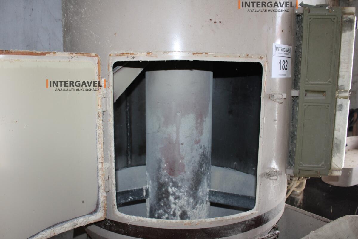 Takarmánykeverő - Bábolna 10