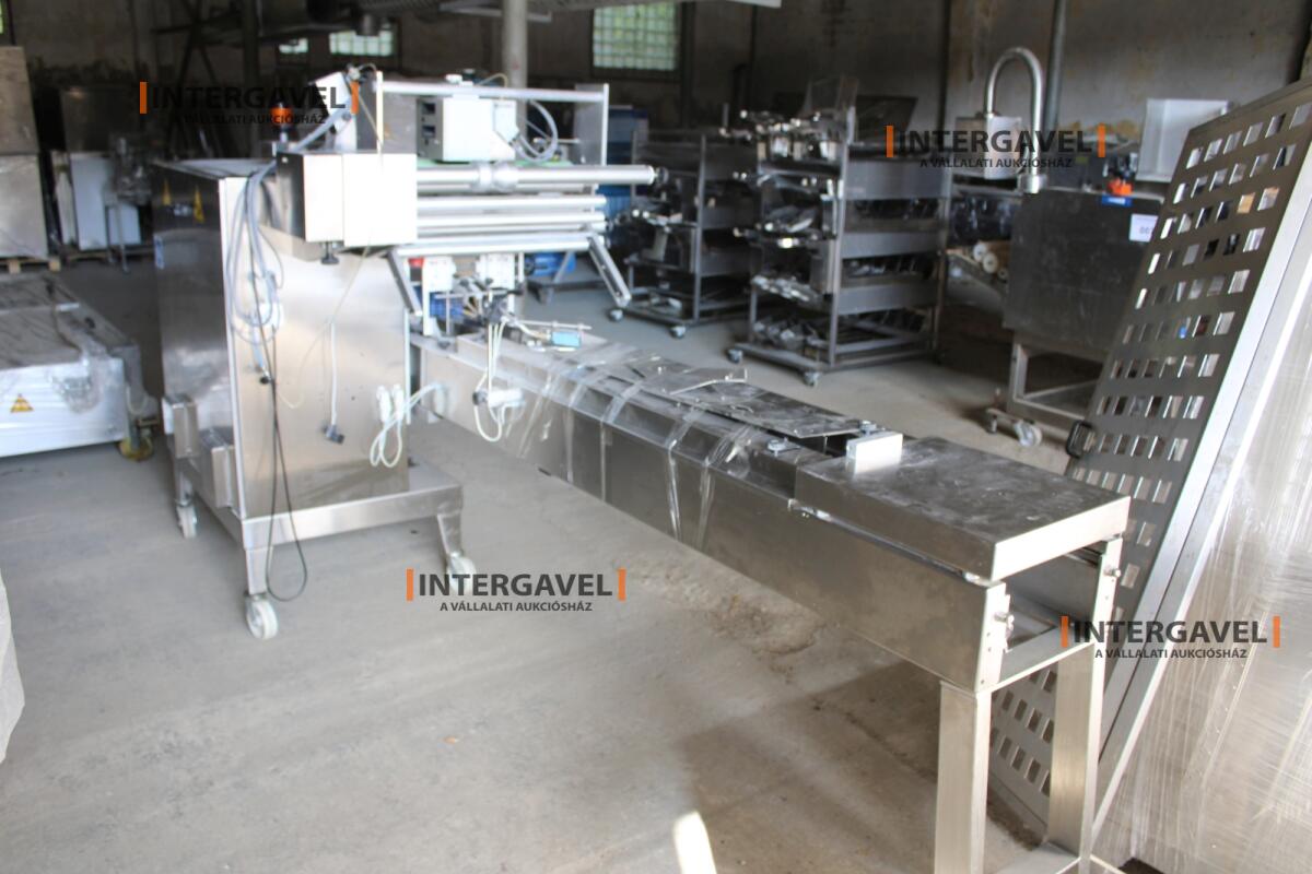 Ilapak síkfóliás horizontális csomagológép 4