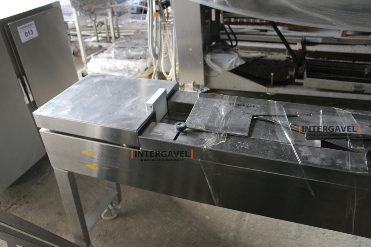 Ilapak síkfóliás horizontális csomagológép 6