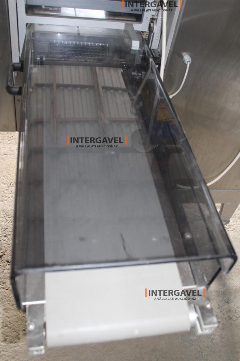 Ilapak síkfóliás horizontális csomagológép 16