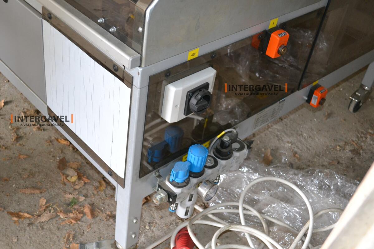 Soco System dobozfelállító gép 5