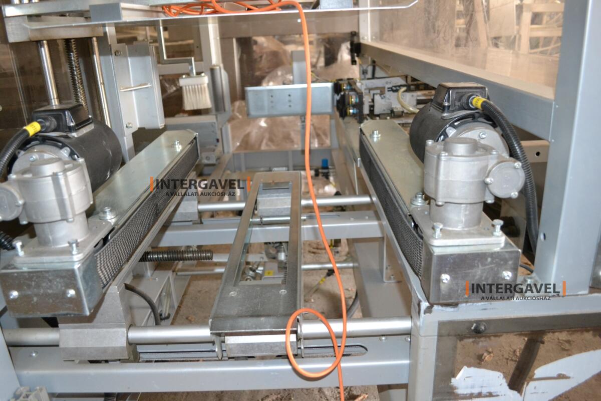 Soco System dobozfelállító gép 17