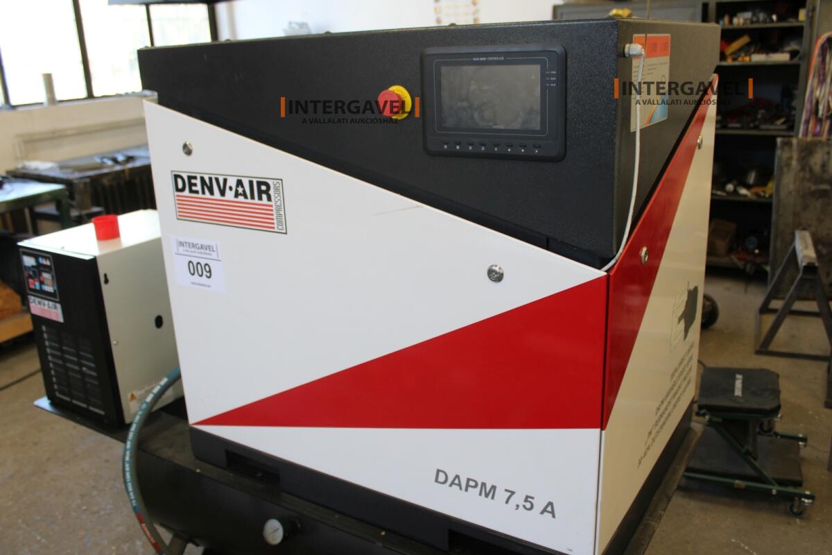 Csavarkompresszor levegő tartállyal légszárítóval 6