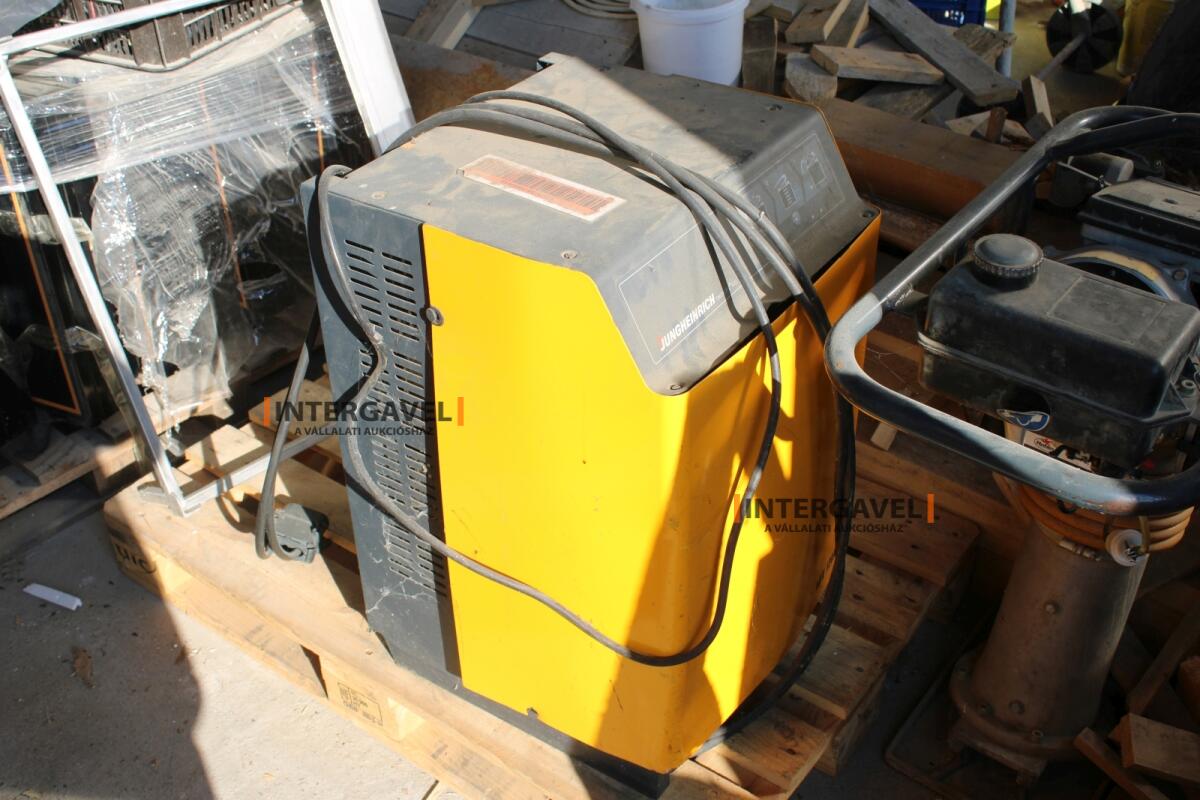 Elektromos targonca - Jungheinrich 21