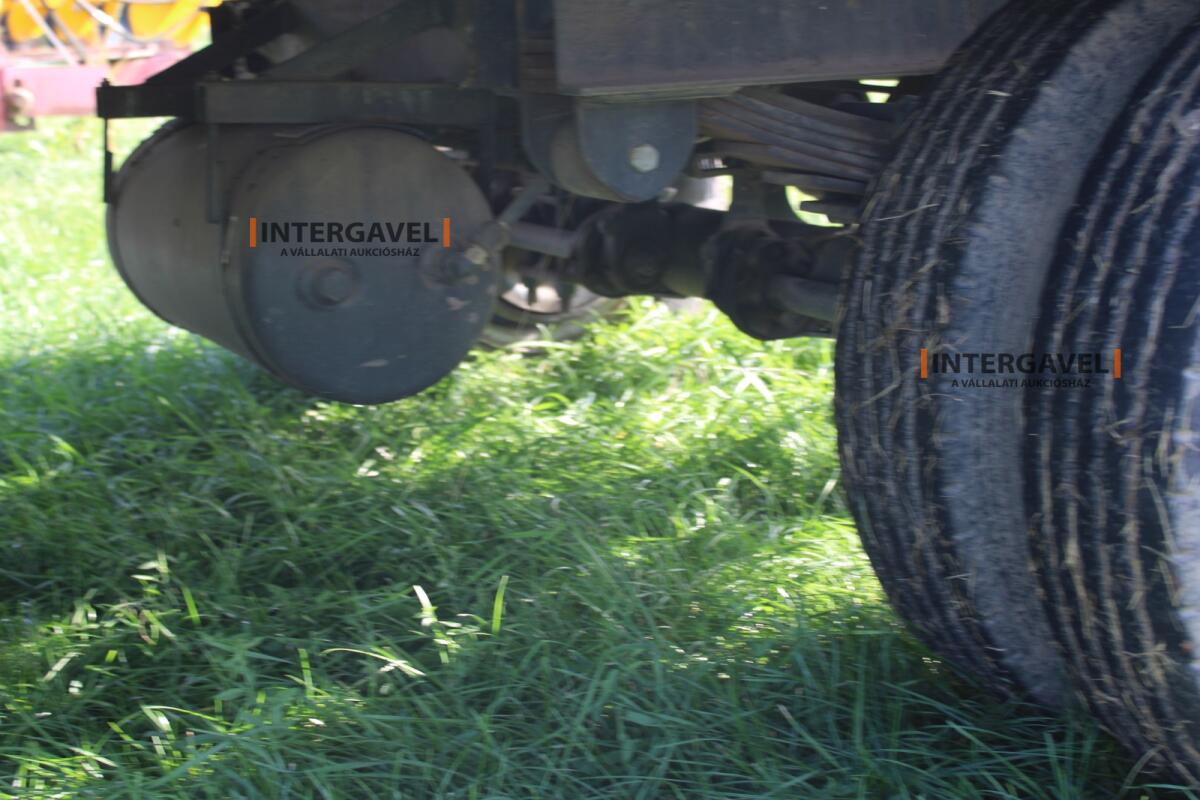 Tréler- Schwarzmüller 13