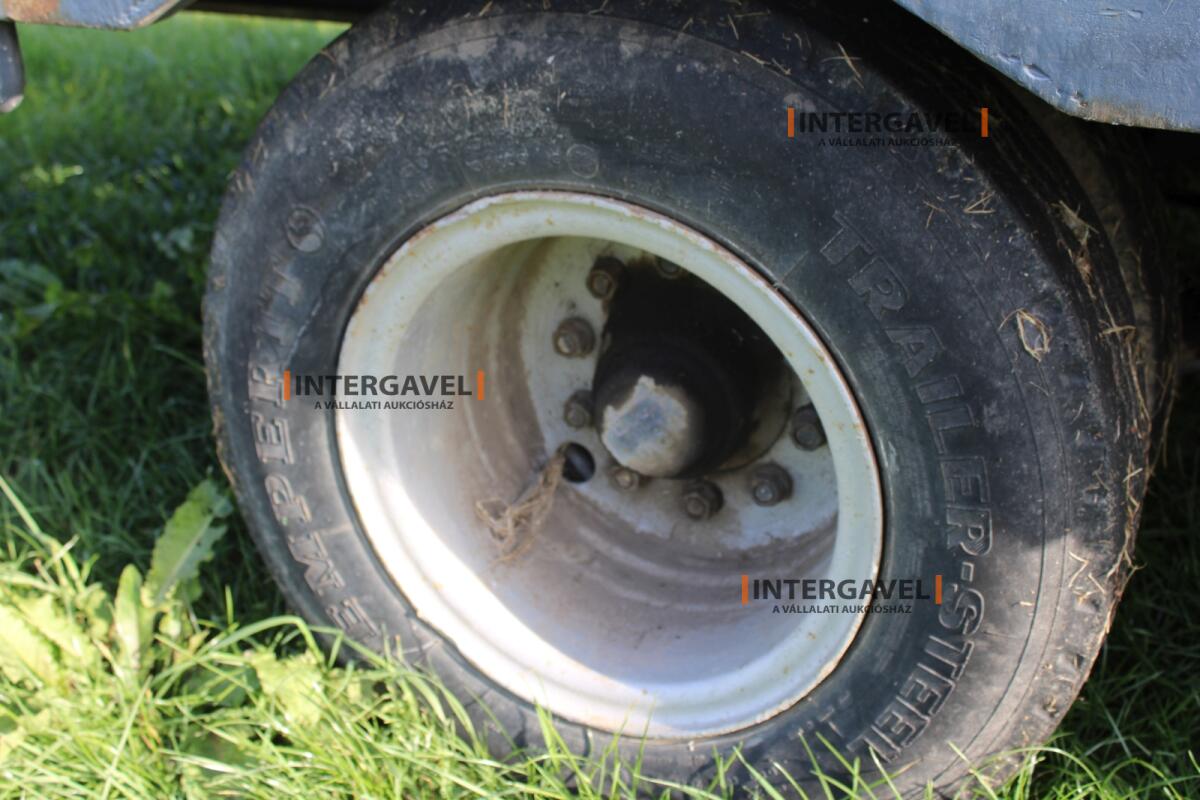 Tréler- Schwarzmüller 15