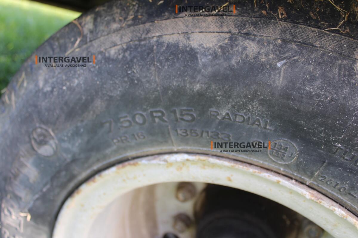 Tréler- Schwarzmüller 16