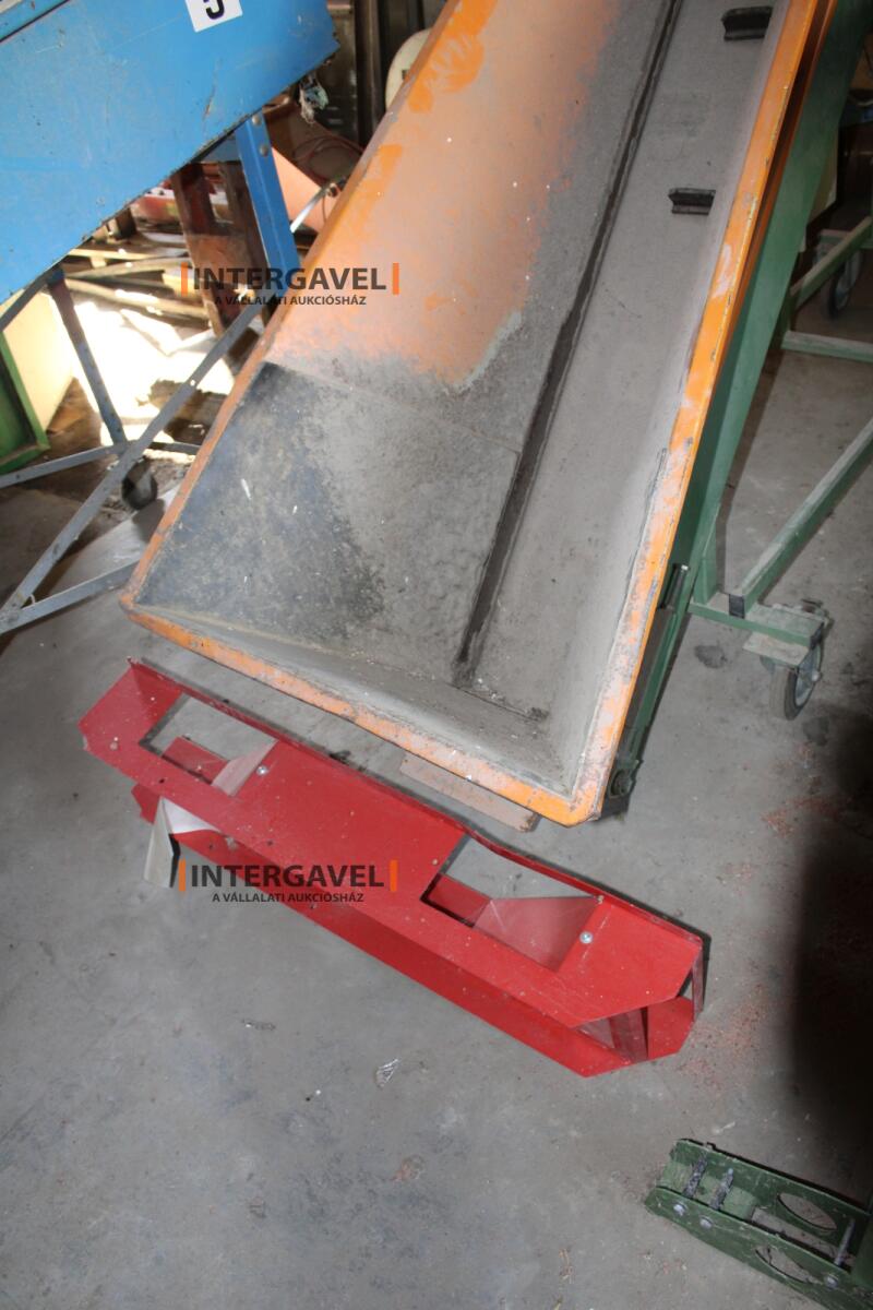 Szállító szalag 9