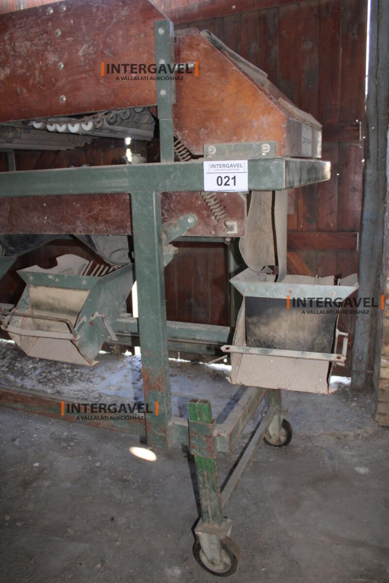 Burgonya szortírozó - Compas 10