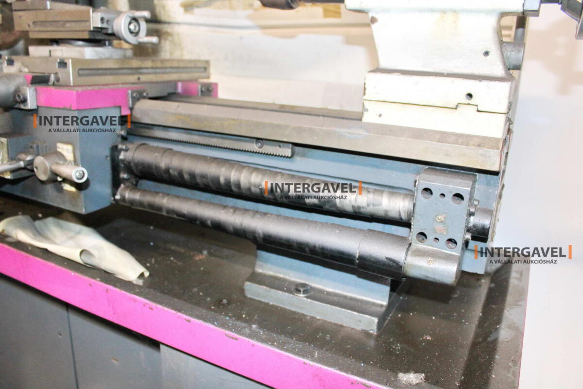 Eszterga - Optimum, TU 3008V 11