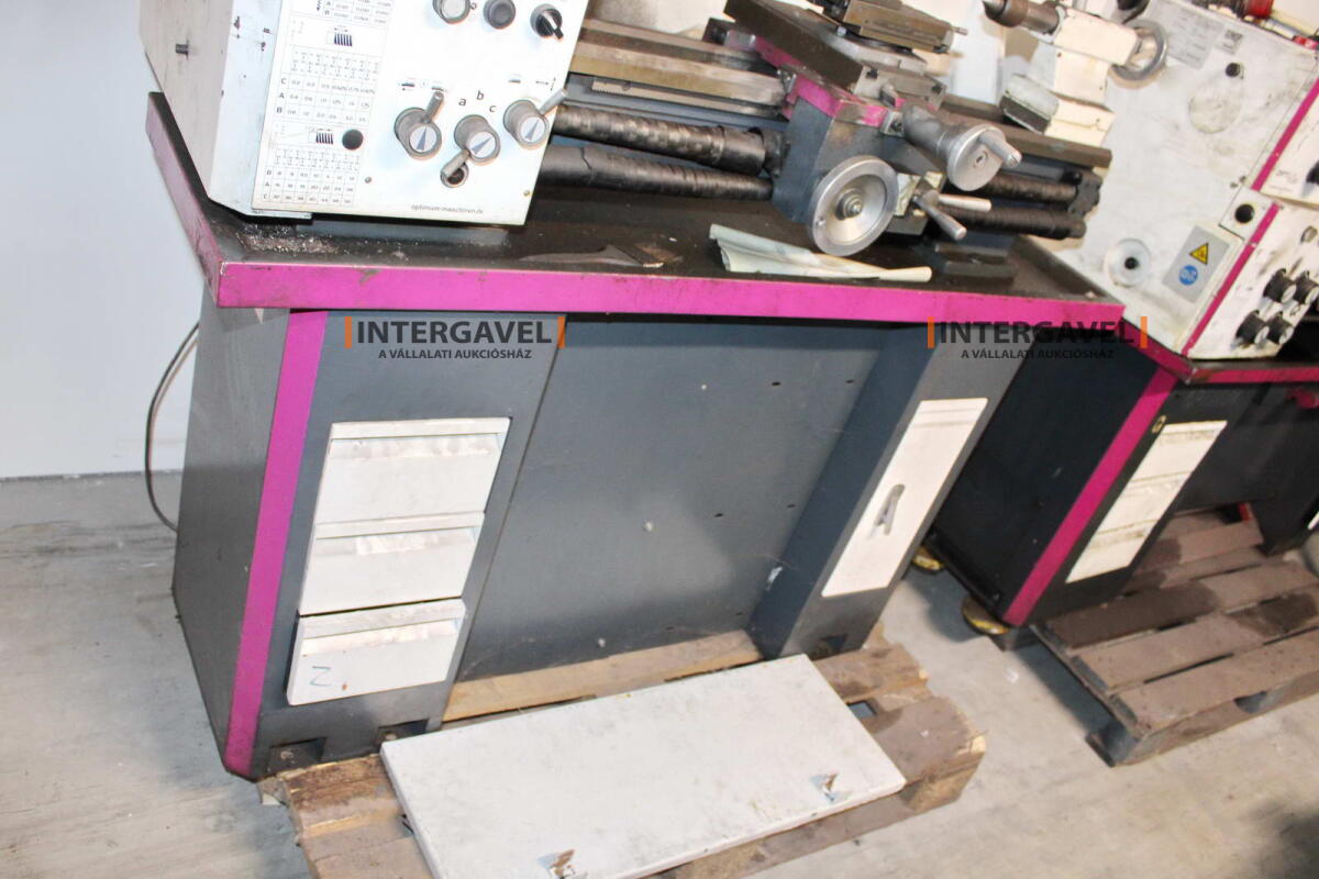 Eszterga - Optimum, TU 3008V 19