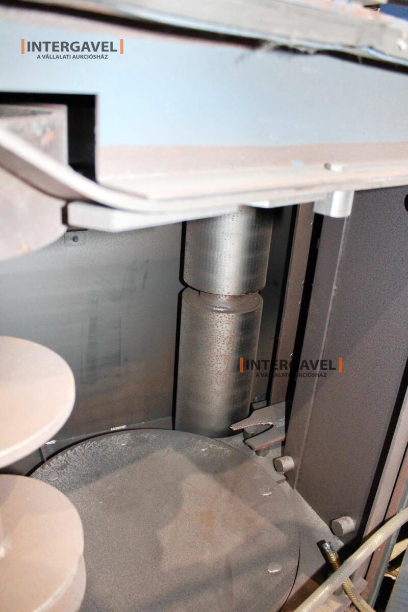 Sörétező berendezés - Wheelabratorgroup 6