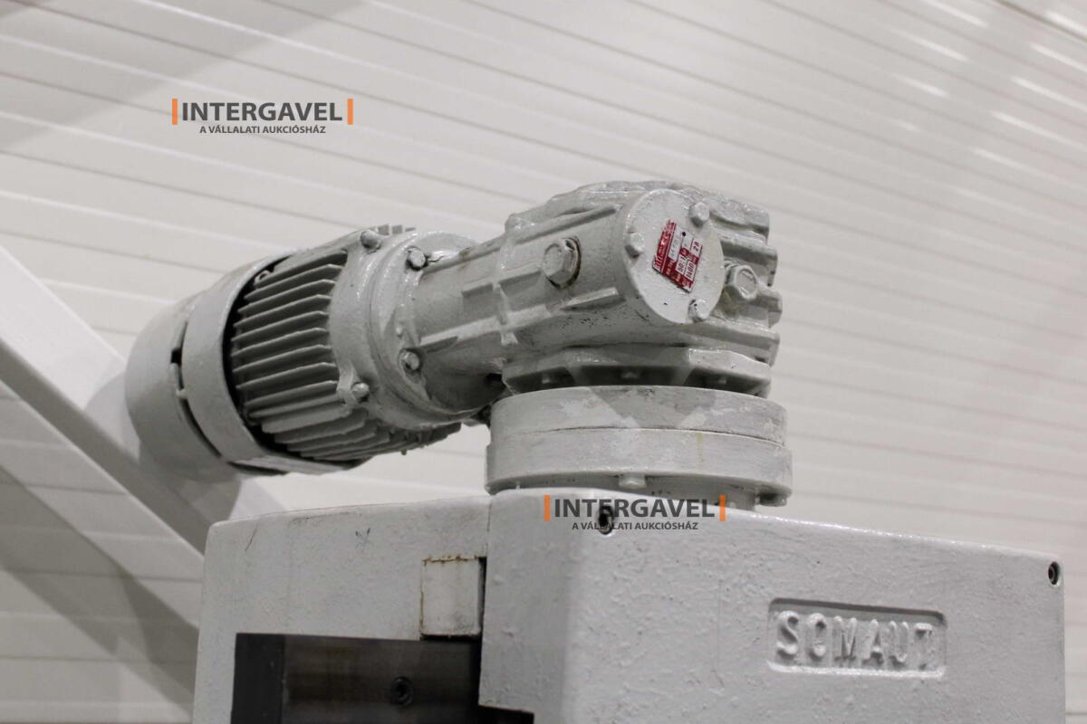 Emblémázó munkahely 7