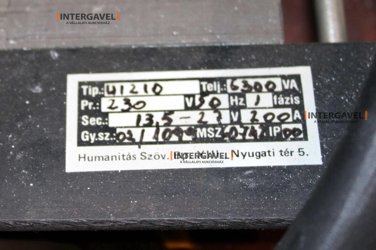 Villamos szekrény 8