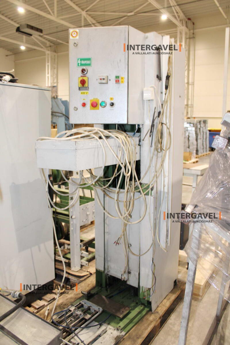 Bontott szerelőszalag elemek 12