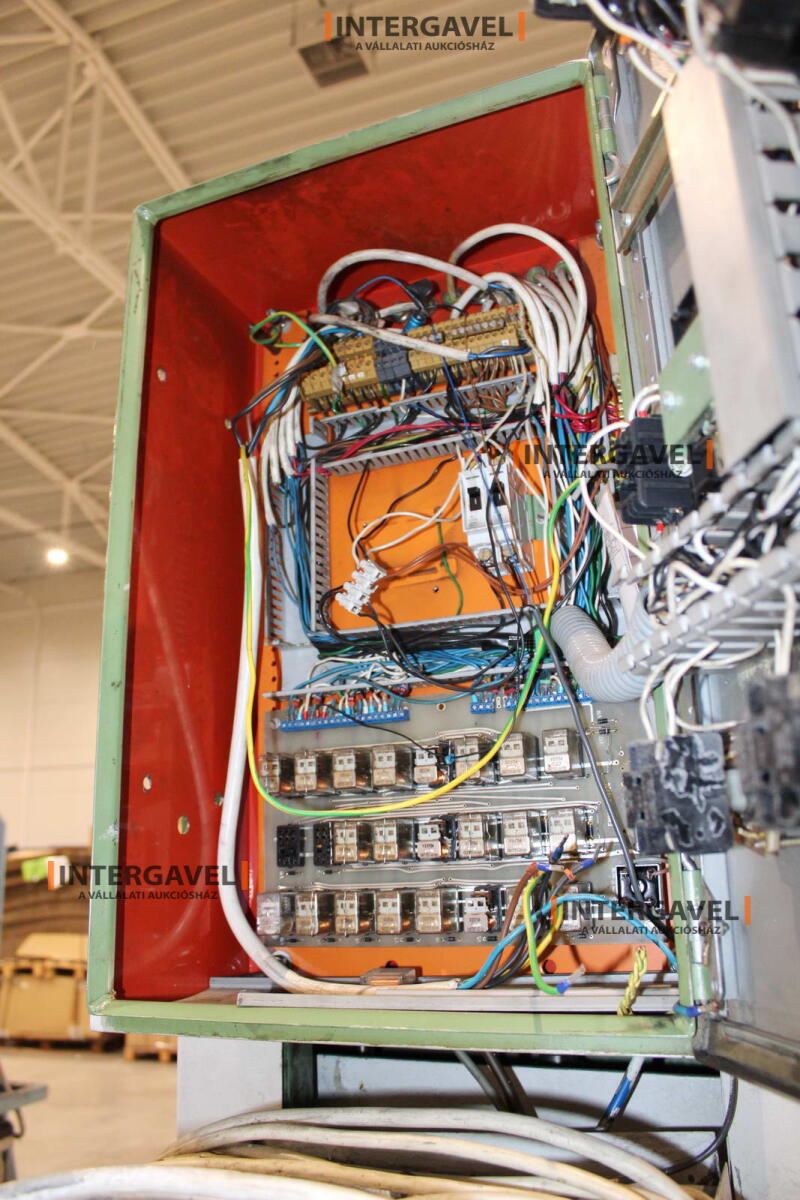 Bontott szerelőszalag elemek 15