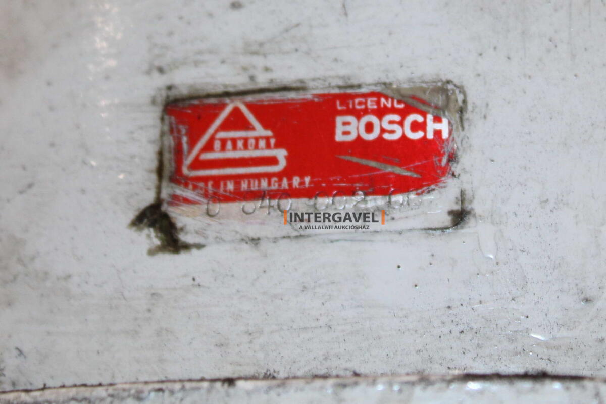 Bontott szerelő munkahely 3