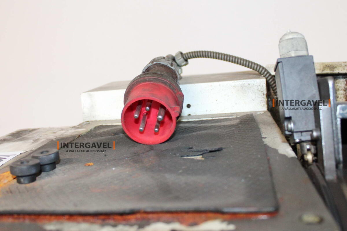 Eszterga - Optimum, TH 3309 19