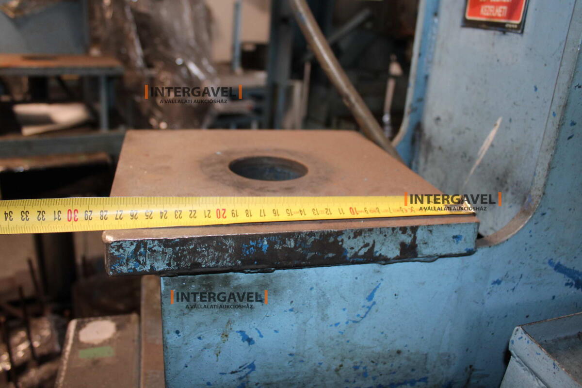 Vegyes présgépek 8