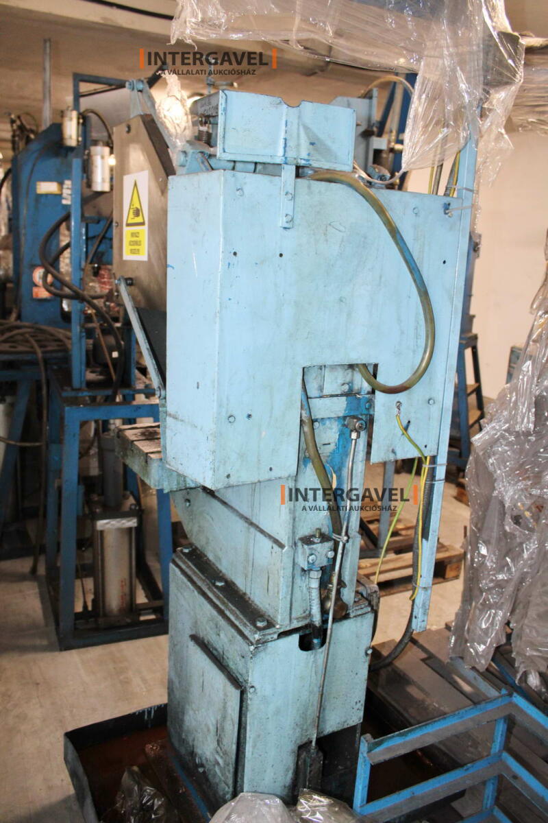 Vegyes présgépek 28