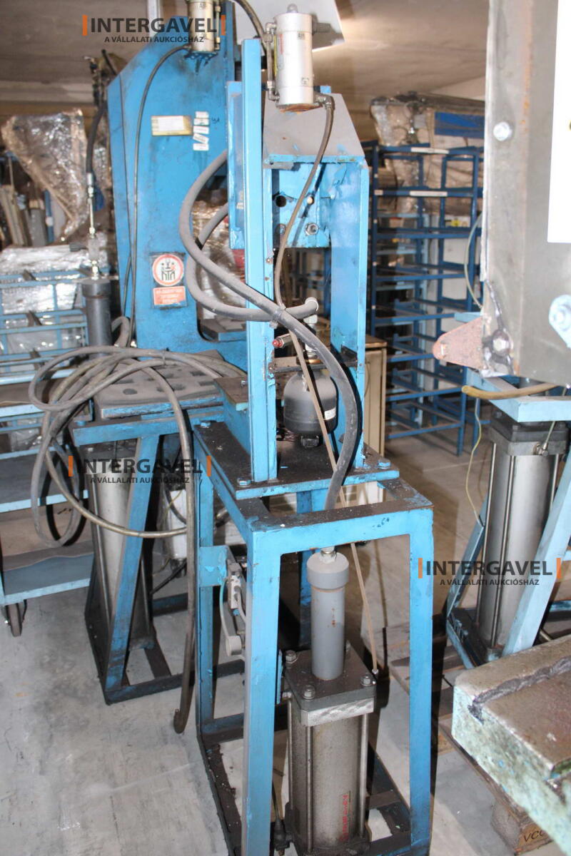 Vegyes présgépek 34