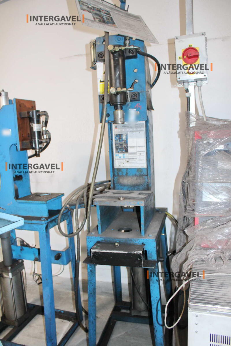 Vegyes présgépek 36