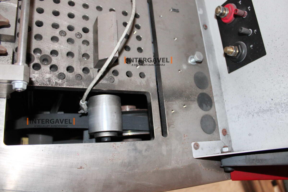 Tesztpad - D&V, ALT-198C 8