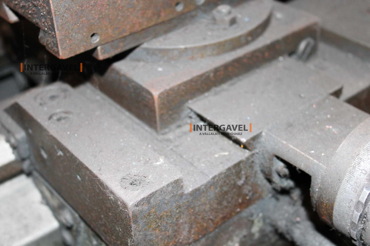 Eszterga - Harrison, M250 8