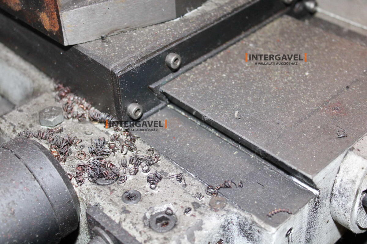 Eszterga - Optimum, TH 4210 8