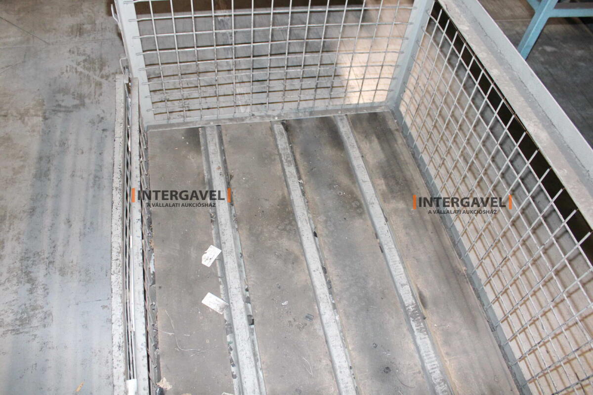 Rácsos konténer 10