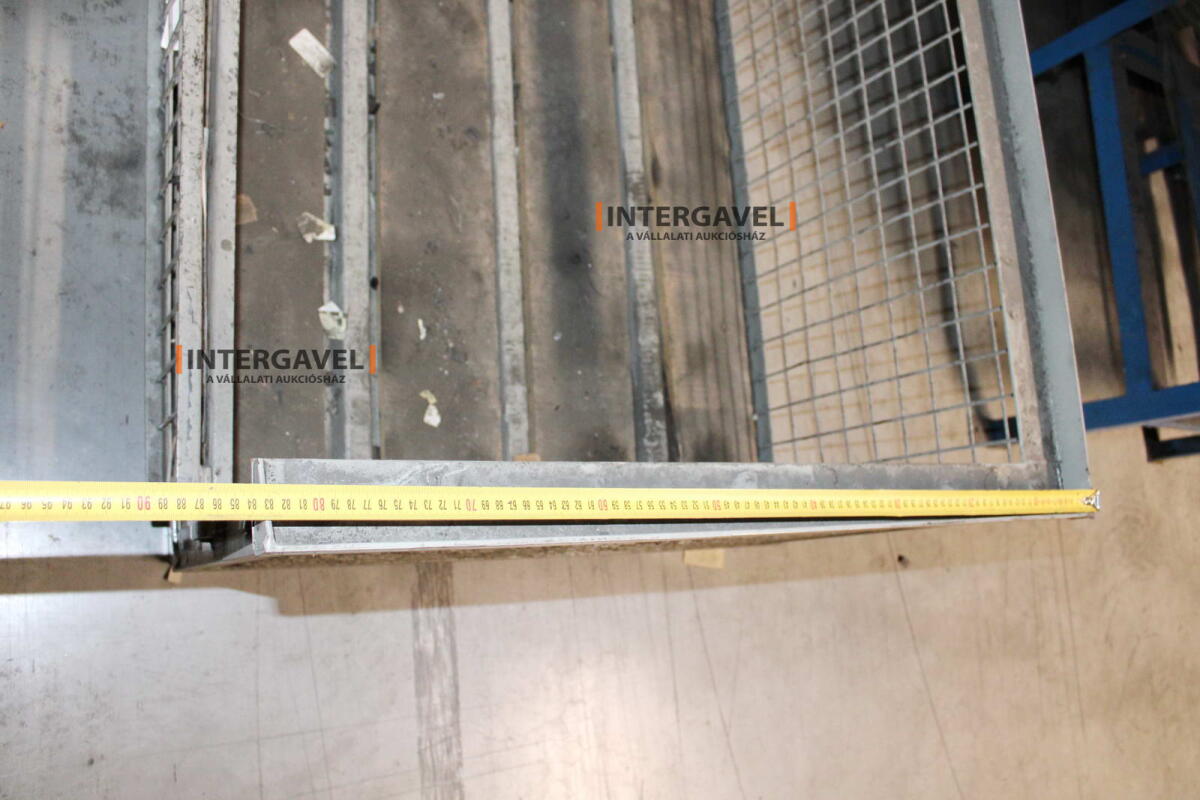 Rácsos konténer 13