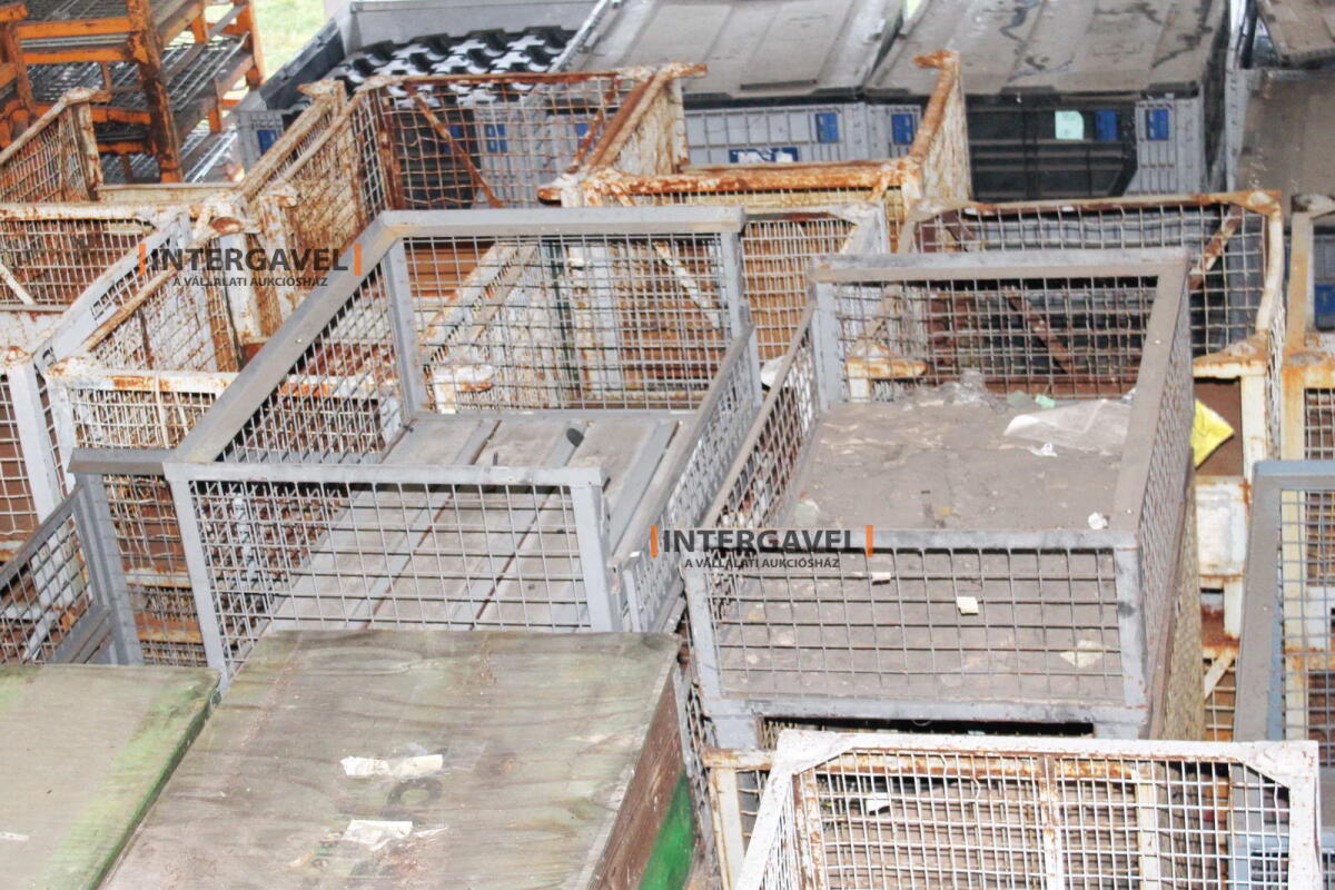 Rácsos konténer 16