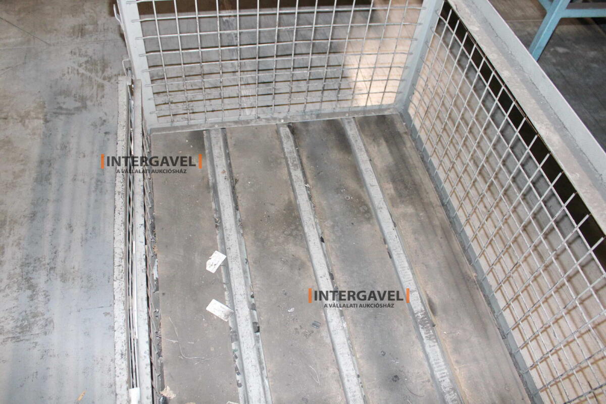 Rácsos konténer 10