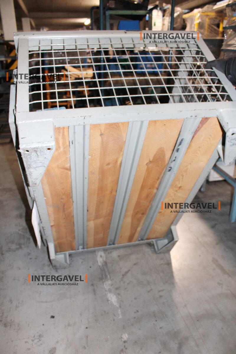 Rácsos konténer 11