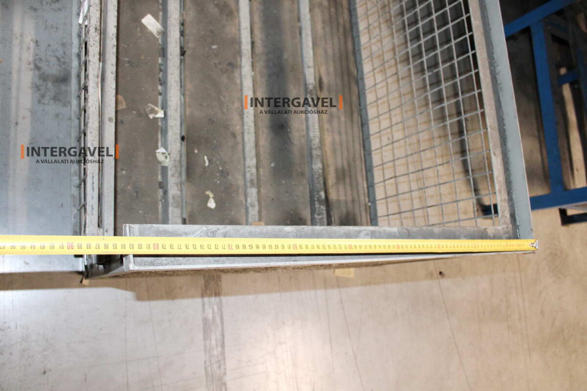 Rácsos konténer 13