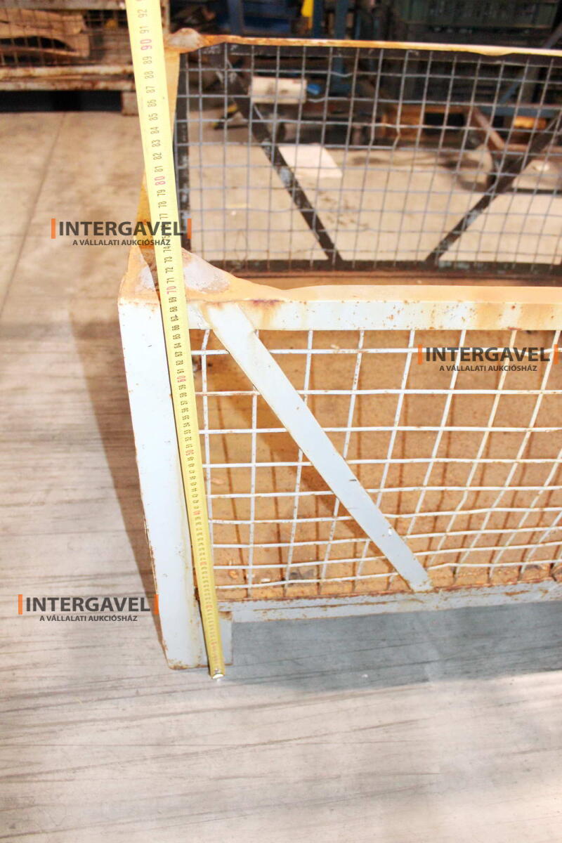 Rácsos konténer 10