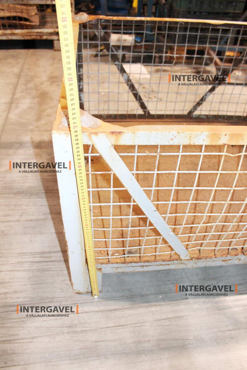 Rácsos konténer 10