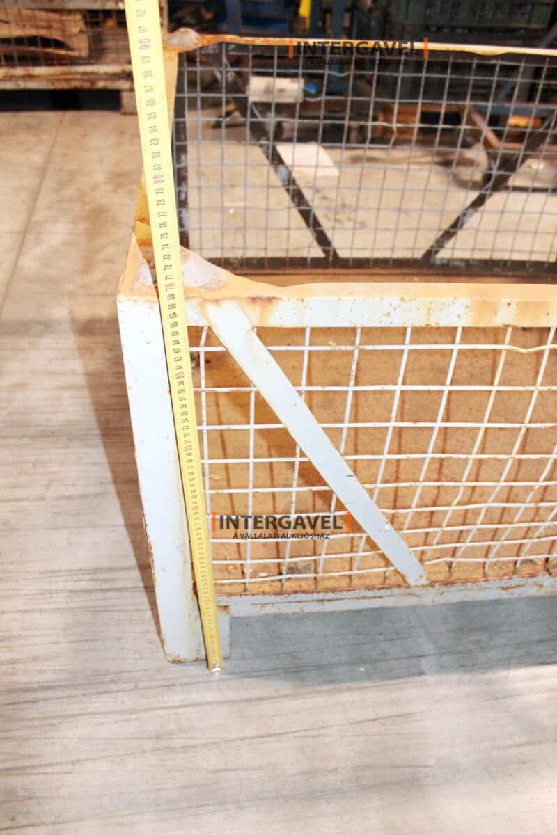 Rácsos konténer 10