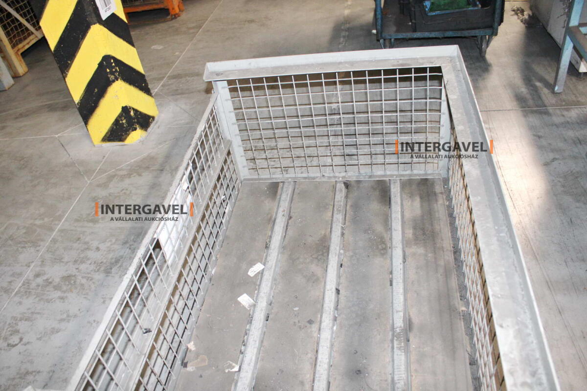 Rácsos konténer 4