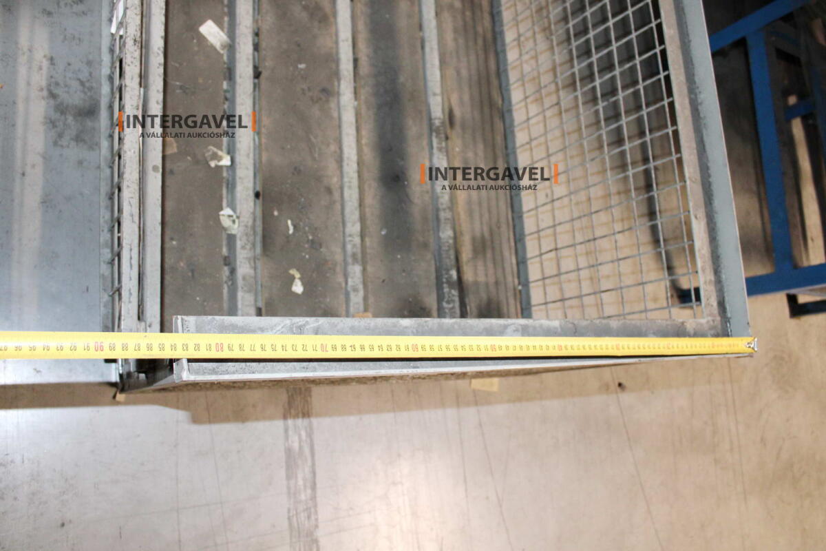 Rácsos konténer 13